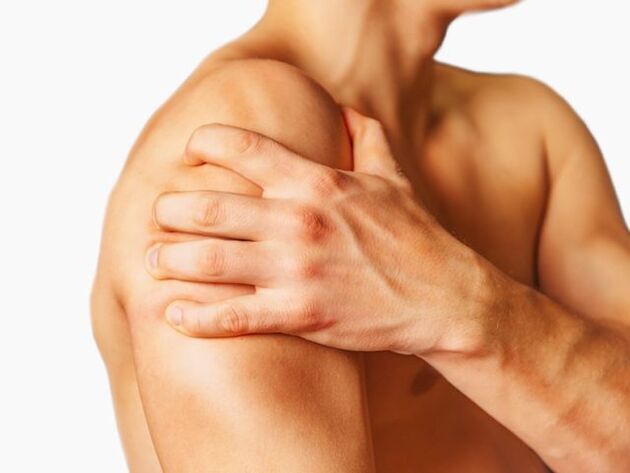 Pain, joint destruction and bone deformation accompany osteoarthritis.
